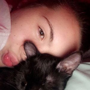 Meet your Posher, Jillian